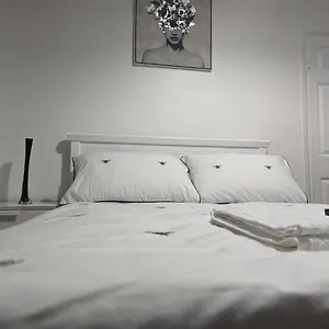 Guest house The Saxon 