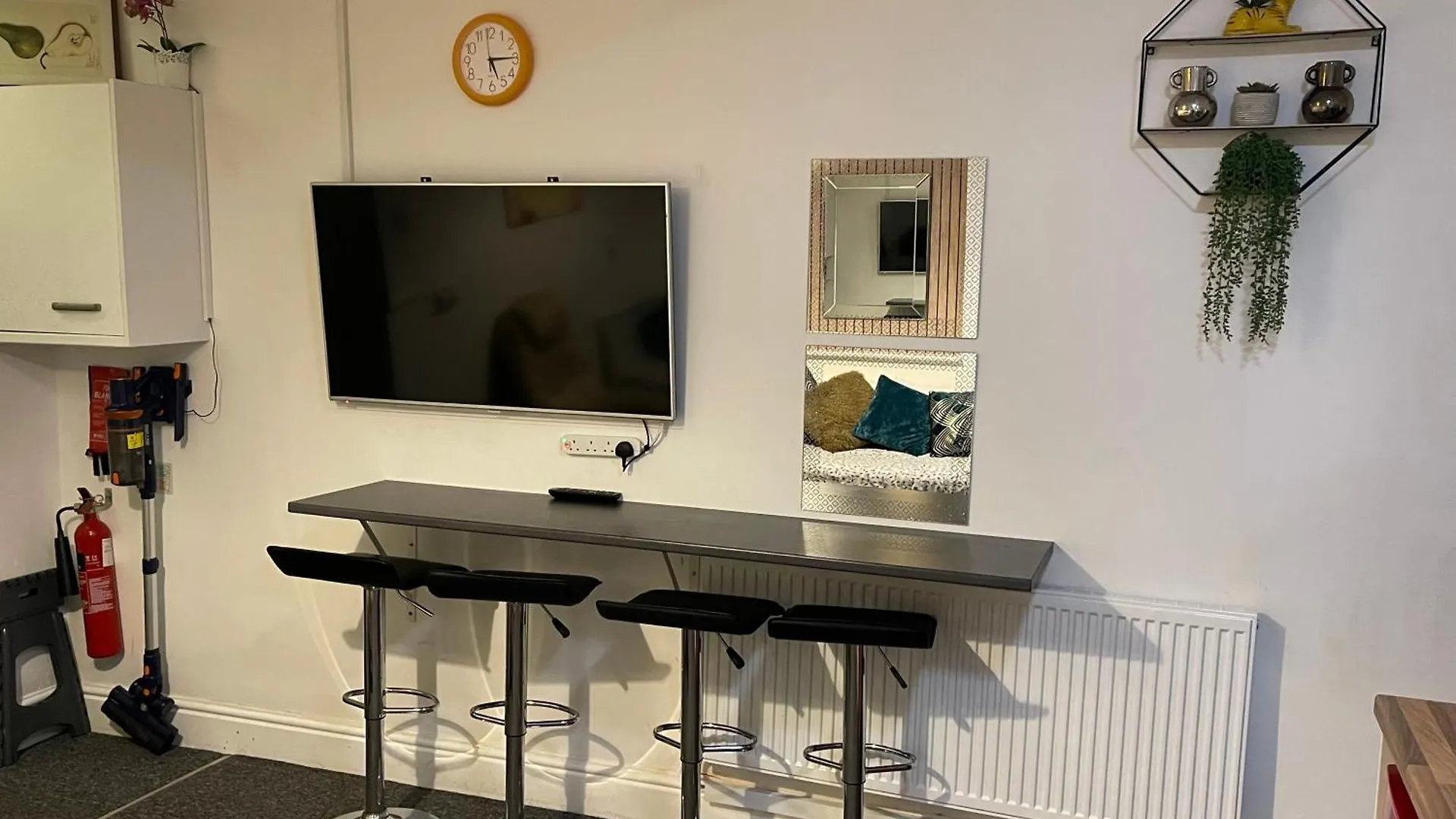 Backpackers Blackpool Hotel & Suites
